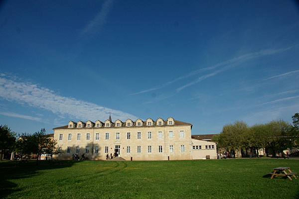 Lycée Bossuet de Condom (5e Ed.)